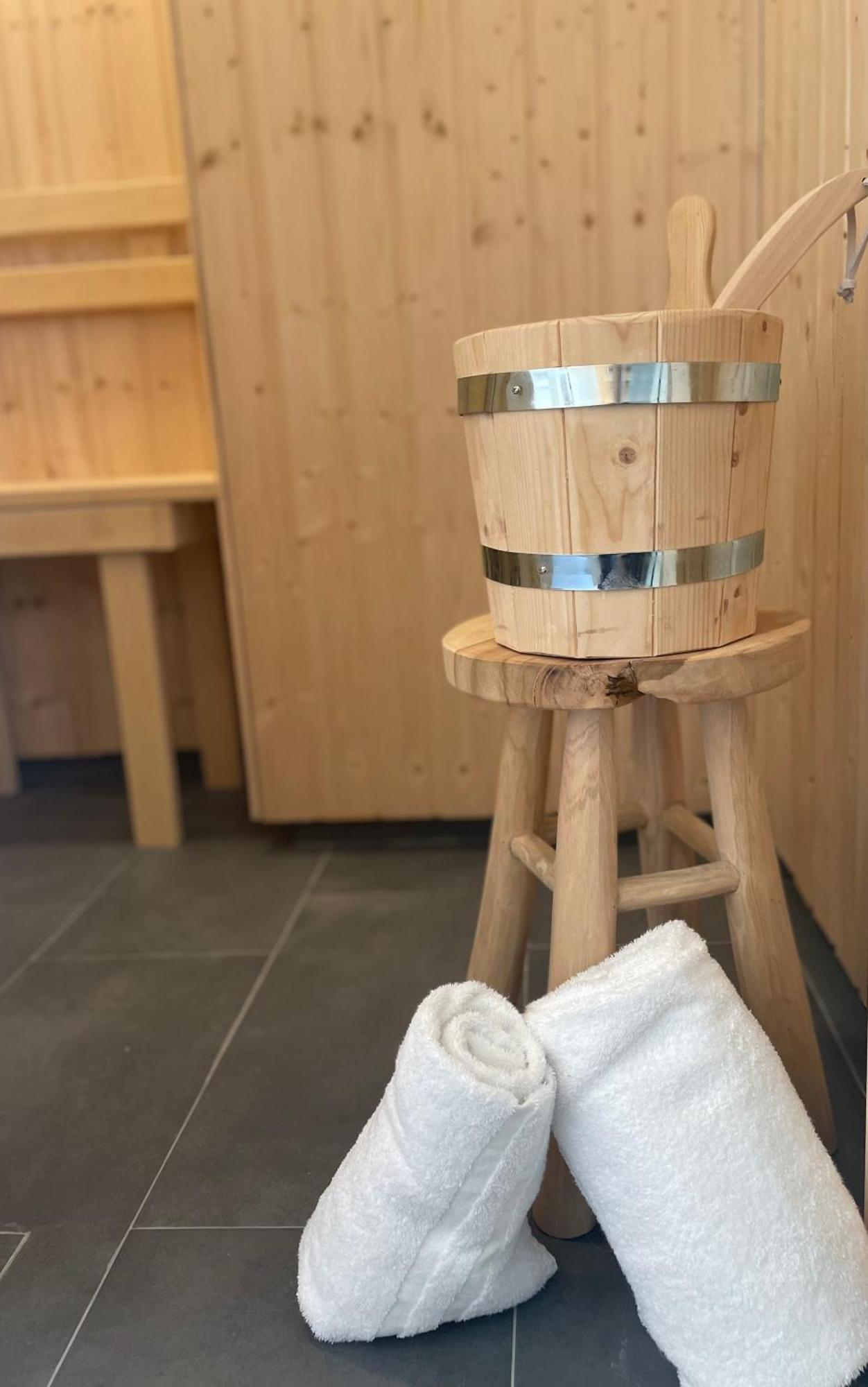吕贝克Haus Urvasi公寓 外观 照片
